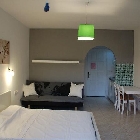 Handrina Studios Naxos City Экстерьер фото