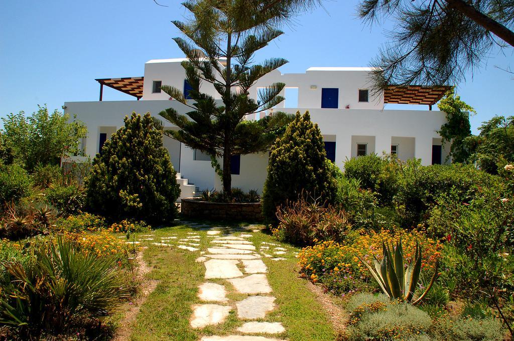 Handrina Studios Naxos City Экстерьер фото
