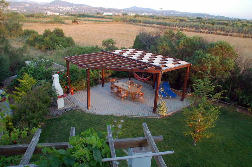 Handrina Studios Naxos City Экстерьер фото
