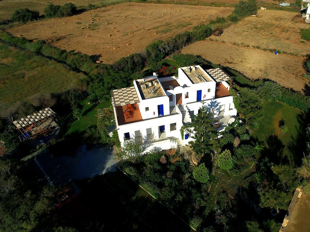 Handrina Studios Naxos City Экстерьер фото