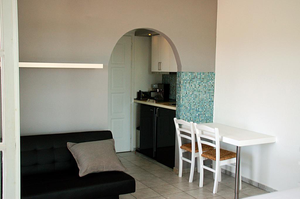 Handrina Studios Naxos City Номер фото